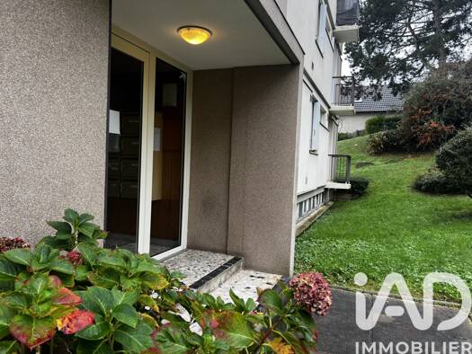 Appartement à vendre 345 000 € 5 pièces 4 chambres 82,24 m² 1er étage Pergaud Le Plessis-Robinson 92350