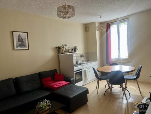 Appartement à louer 457 € 2 pièces 1 chambre 50 m² Étage 1/1 Cluny 71250