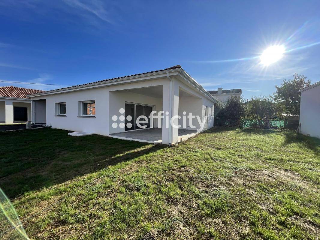Maison à vendre, 120m², LA TOUR DU CRIEU