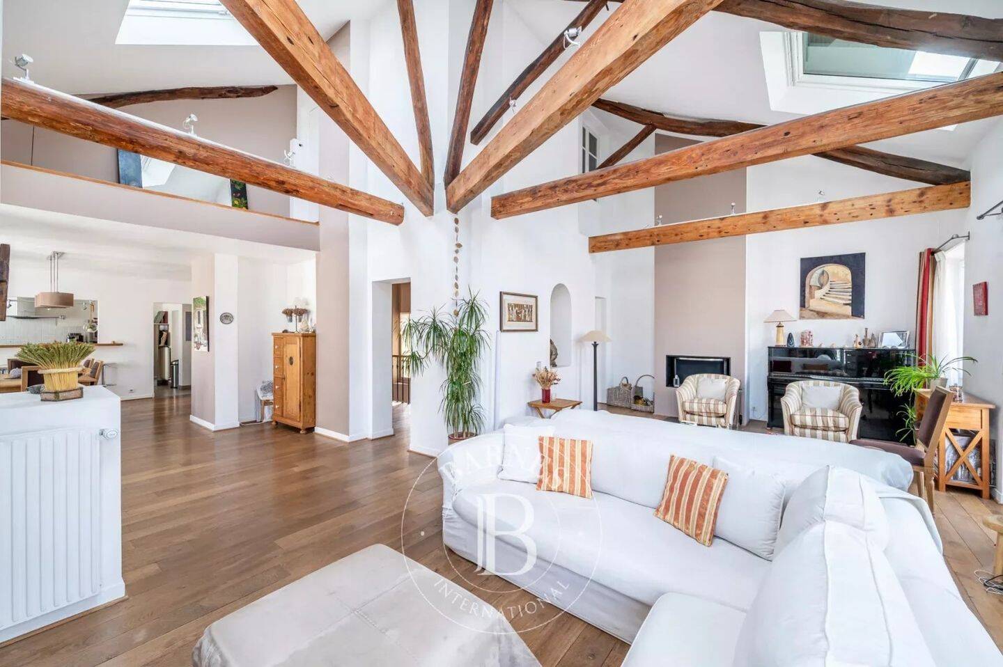 Maison à vendre, 244m², LEVALLOIS PERRET