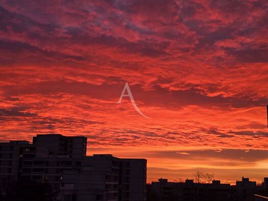 Appartement à vendre 139 000 € 3 pièces 2 chambres 64 m² Étage 5/6 Nouveaux Horizons-Coudrays Élancourt 78990