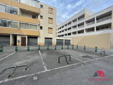 Garage/Stationnement à louer 50 € Ganteaume Aubagne 13400