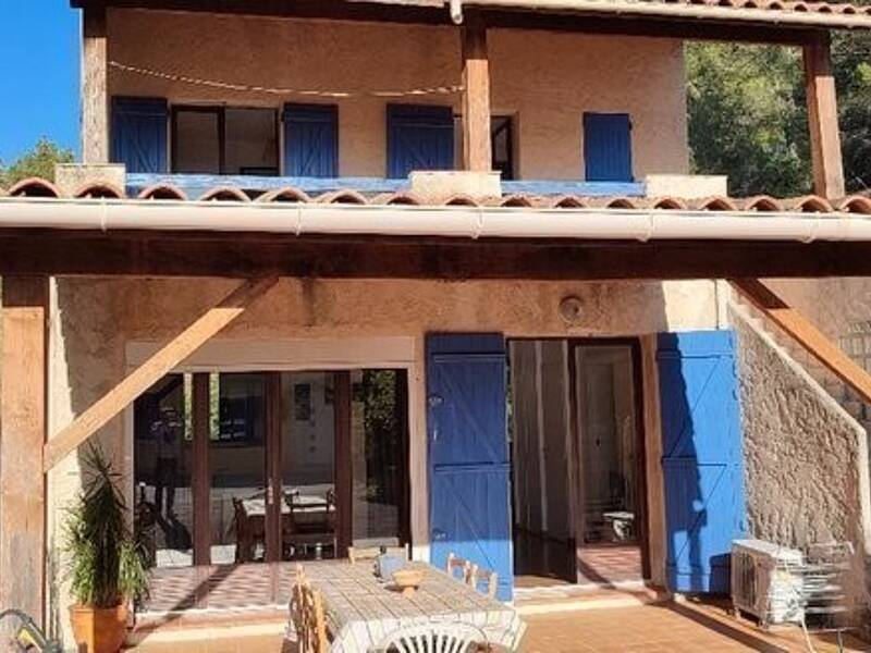 Maison à louer, 75m², PEYPIN