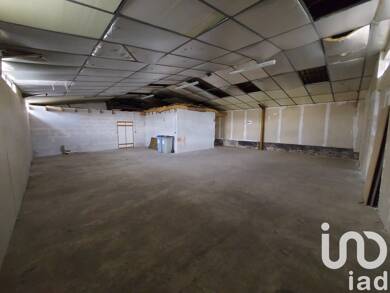 Garage/Stationnement à vendre 34 500 € 160 m² Pont-de-Poitte 39130