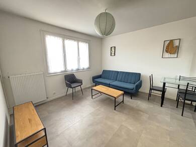 Maison à louer 800 € 4 pièces 3 chambres 77 m² Mont de Marsan 40000