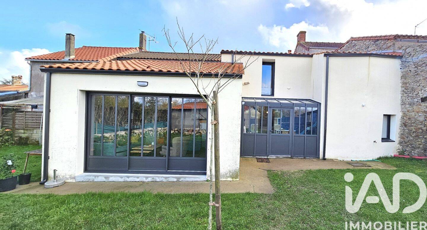 Maison à vendre, 122m², LES LUCS SUR BOULOGNE