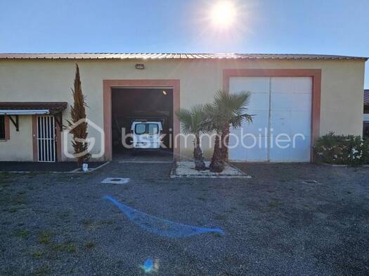 Maison à vendre 319 000 € 3 pièces 1 chambre 90 m² 4 000 m² de terrain Nervieux 42510