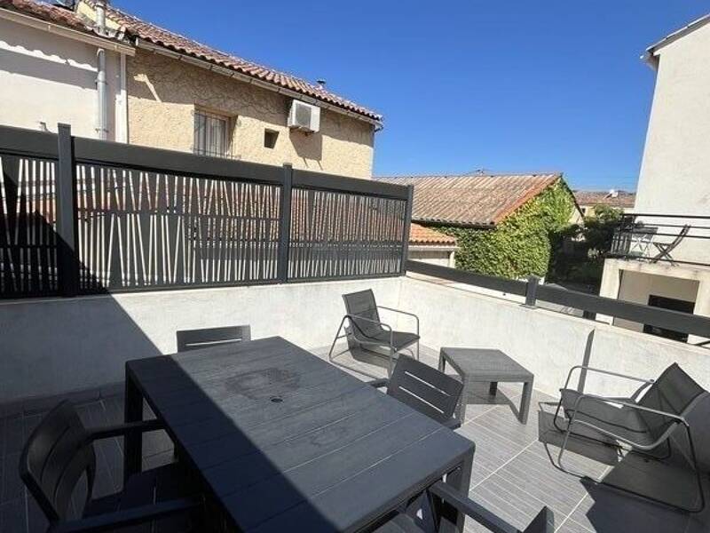 Maison à louer, 70m², MARSEILLE 8E