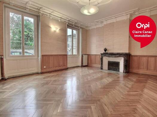 Maison à louer 1 695 € 7 pièces 5 chambres 317 m² Saint-Sulpice-la-Pointe 81370