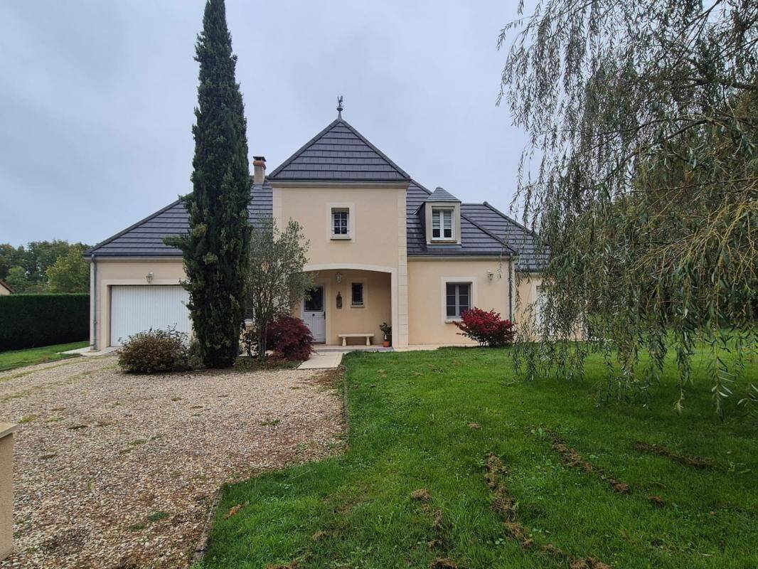 Maison à vendre, 160m², MONTGIVRAY