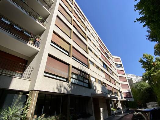 Studio à vendre 380 000 € 1 pièce 41 m² Étage 5/7 Raspail-Montparnasse Paris 14ème arrondissement 75014