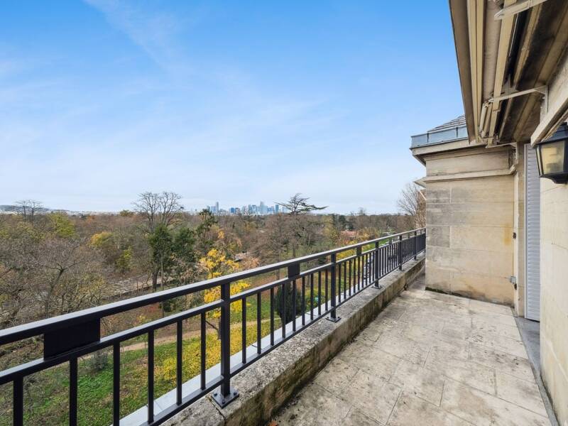 Maison à louer, 236m², PARIS 16E