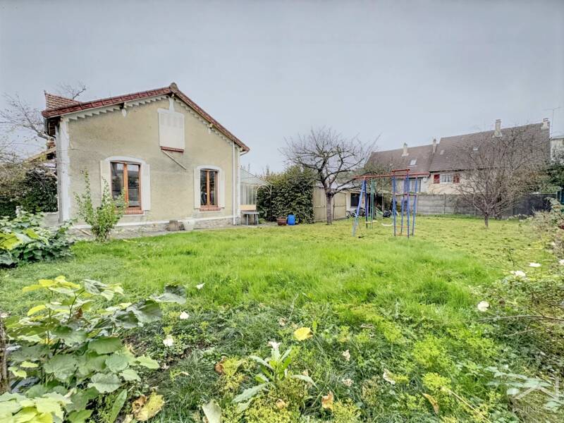 Maison à vendre, 265m², CHAMPIGNY SUR MARNE