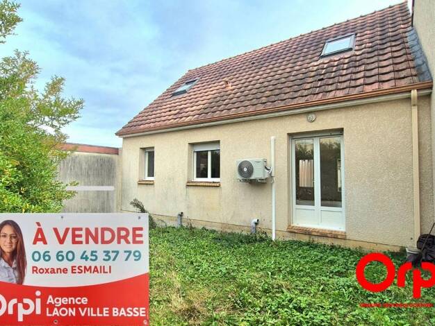 Maison à vendre 134 900 € 4 pièces 3 chambres 80 m² 217 m² de terrain Charmes 02800