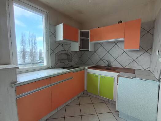 Appartement à vendre 44 900 € 3 pièces 2 chambres 71 m² 4ème étage Nord Ouest Chauny 02300