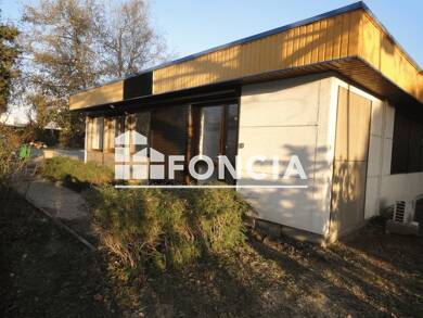 Local commercial à louer 182 € 13 m² de surface de vente Le Bourg-Les Chenevières-Chantavot-Zone Industrielle Domène 38420