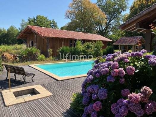 Maison à vendre 362 500 € 6 pièces 3 chambres 130 m² 3 975 m² de terrain Luglon 40630