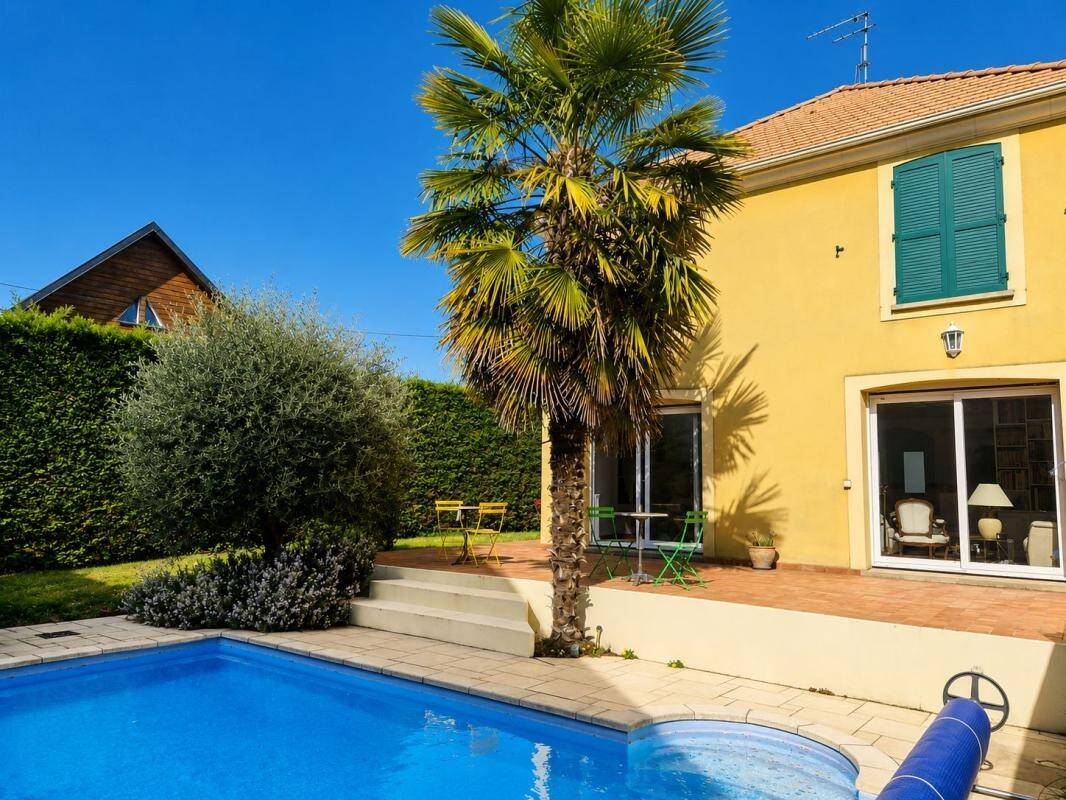 Maison à vendre, 155m², SAINT MAUR DES FOSSES