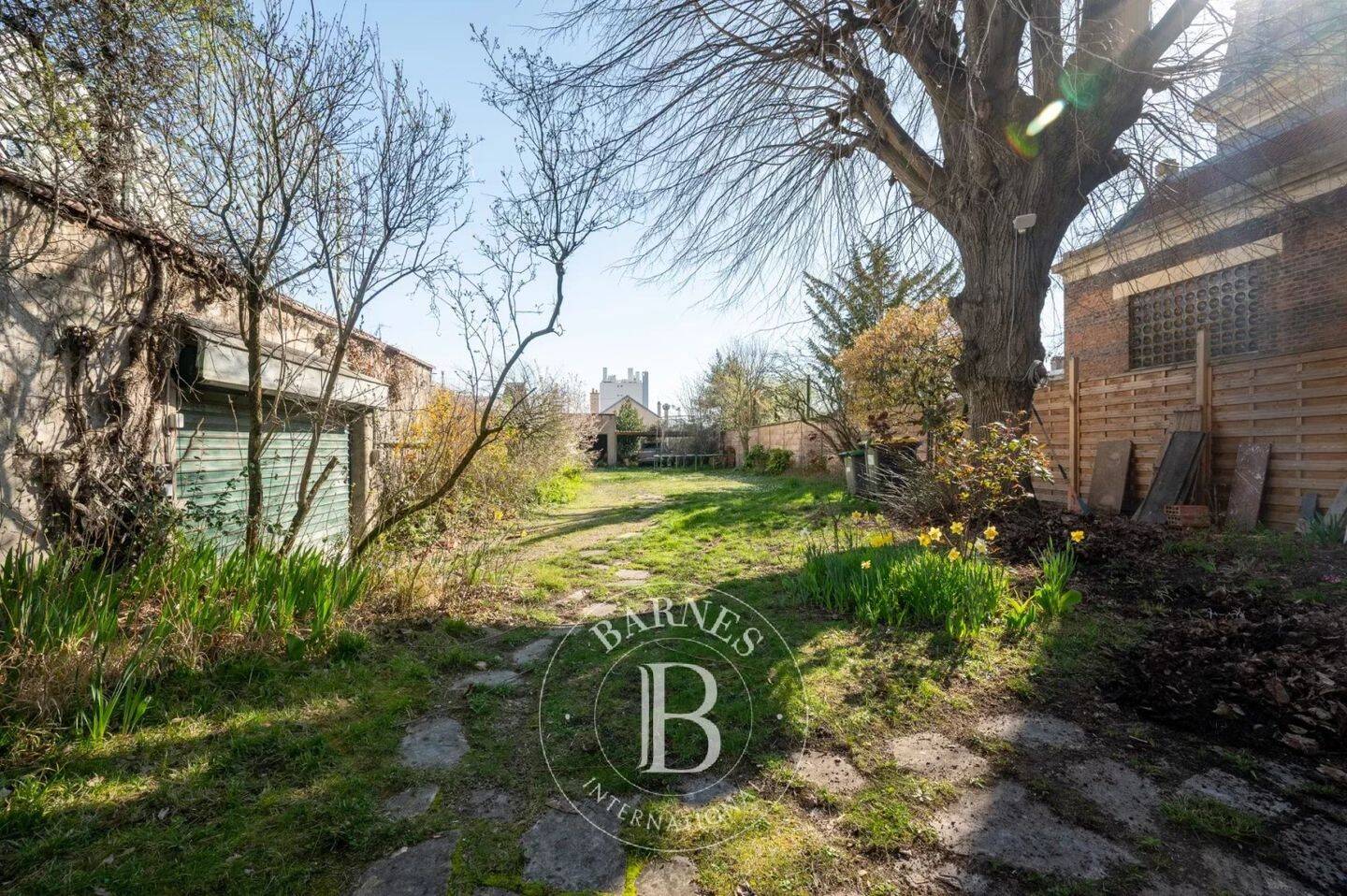 Maison à vendre, 286m², COURBEVOIE