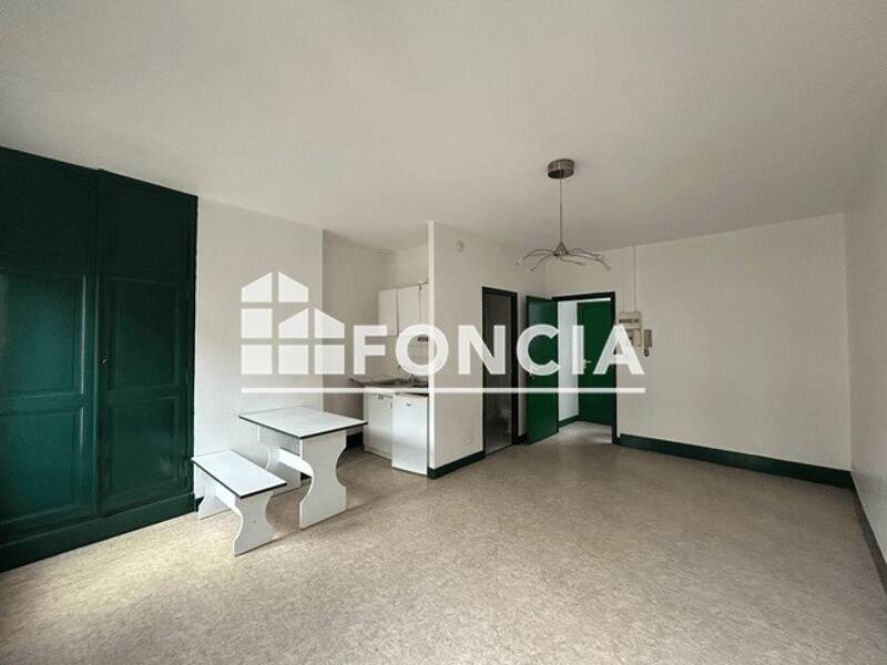 Maison à louer, 25m², SAINTE LIVRADE SUR LOT