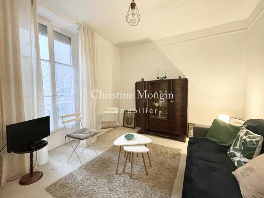Appartement à vendre 445 000 € 2 pièces 1 chambre 30 m² Étage 1/6 Cambronne-Garibaldi Paris 15ème arrondissement 75015