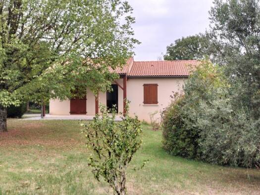 Pavillon à vendre 188 500 € 5 pièces 3 chambres 86 m² 3 910 m² de terrain Melle 79500