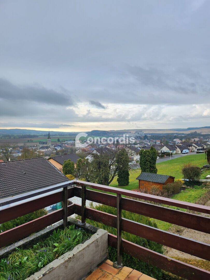Maison à louer, 215m², DUGNY SUR MEUSE