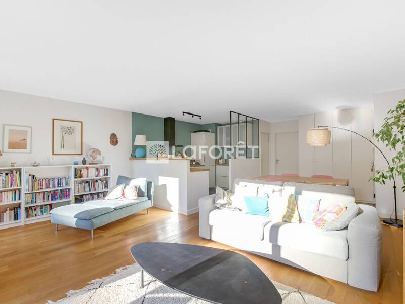 Maison à louer, 76m², PARIS 18E
