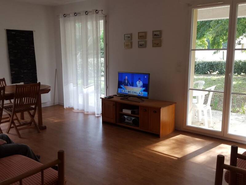 Maison à louer, 103m², LEOGNAN