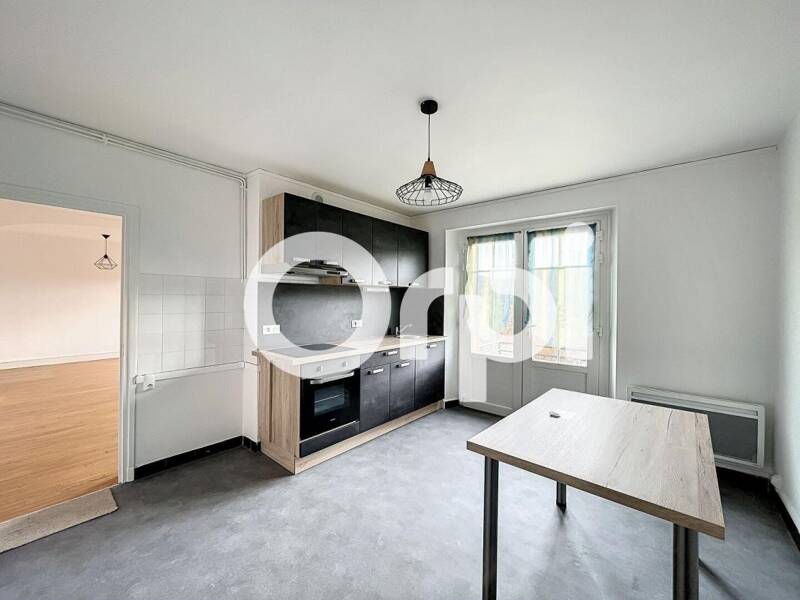 Maison à louer, 70m², SAINT FLOUR