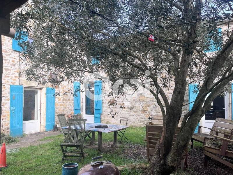 Maison à vendre, 172m², SAINT LAURENT DE LA PREE