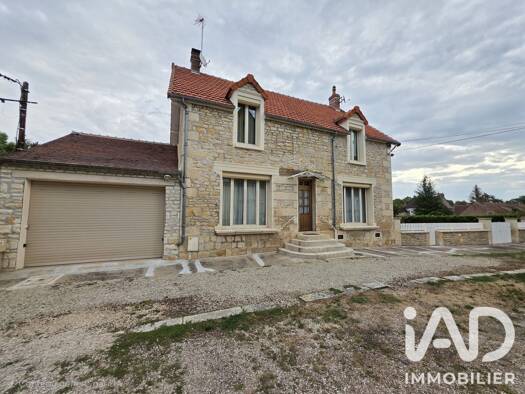 Maison à vendre 189 500 € 6 pièces 4 chambres 200 m² 6 114 m² de terrain Andryes 89480