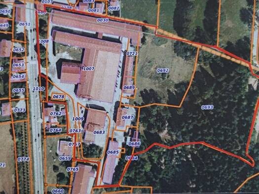 Local commercial à vendre 6 000 000 € La Cluse-et-Mijoux 25300