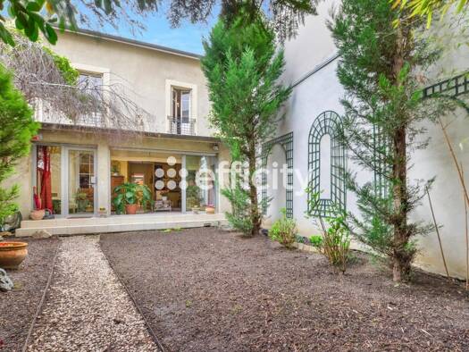 Maison à vendre 1 045 000 € 5 pièces 3 chambres 142 m² 159 m² de terrain Asnières-sur-Seine 92600