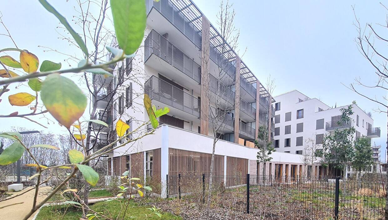 Maison à louer, 61m², NANTERRE