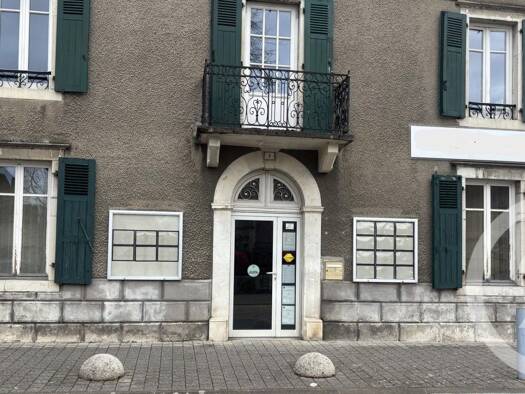 Appartement à louer 550 € 3 pièces 2 chambres 58 m² RDC Mauléon-Licharre 64130