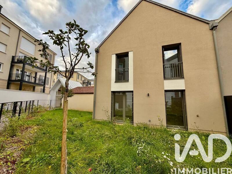 Maison à louer, 123m², COUPVRAY