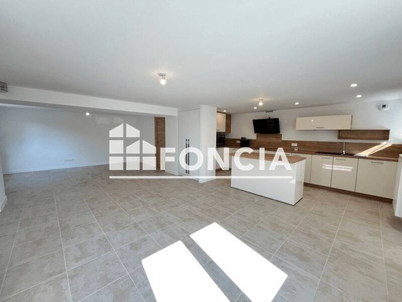 Maison à louer, 149m², EXCENEVEX