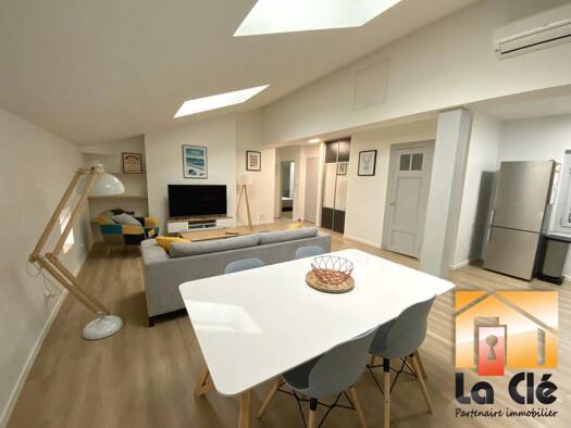 Colocation à louer 450 € 3 pièces 2 chambres 78 m² Étage 3/3 Agen 47000