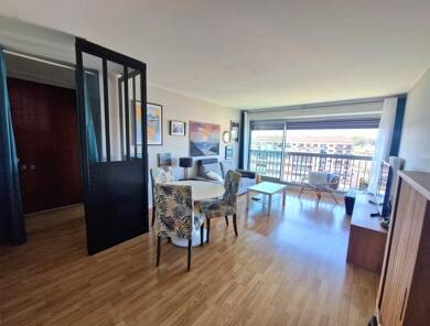 Appartement à vendre 189 000 € 2 pièces 1 chambre 49,7 m² Étage 9/12 Centre Ville Juvisy-sur-Orge 91260
