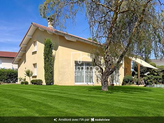Maison à vendre 399 000 € 5 pièces 4 chambres 126 m² 1 010 m² de terrain Certines 01240
