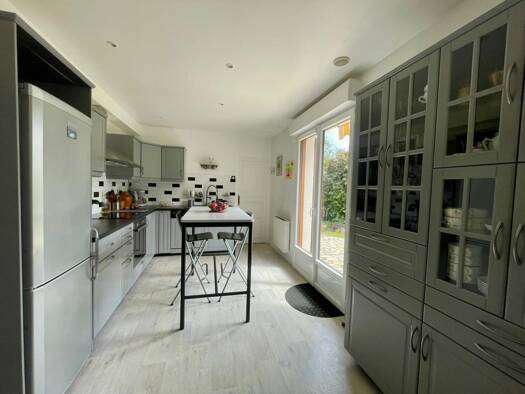 Maison à vendre 465 000 € 6 pièces 4 chambres 136 m² 630 m² de terrain Montjoy Coins Bures-sur-Yvette 91440