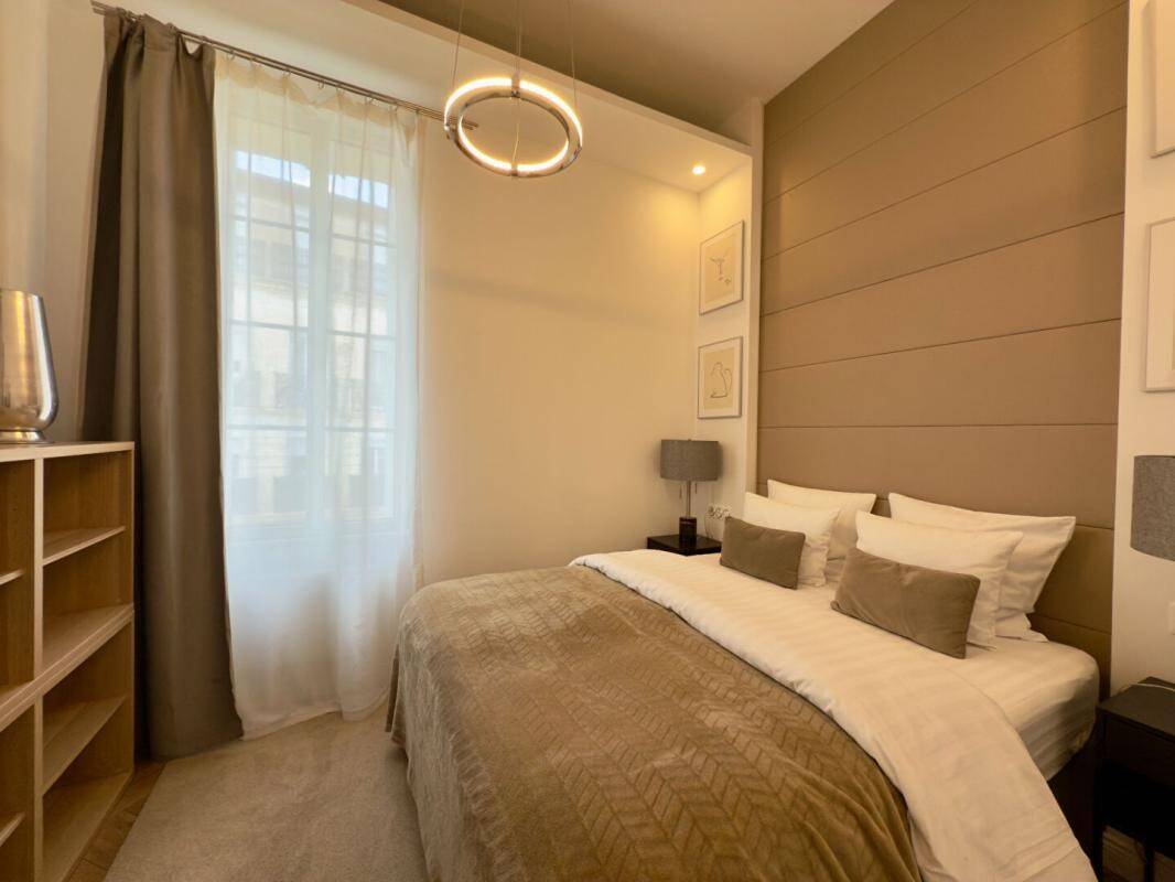 Maison à vendre, 400m², BEZIERS