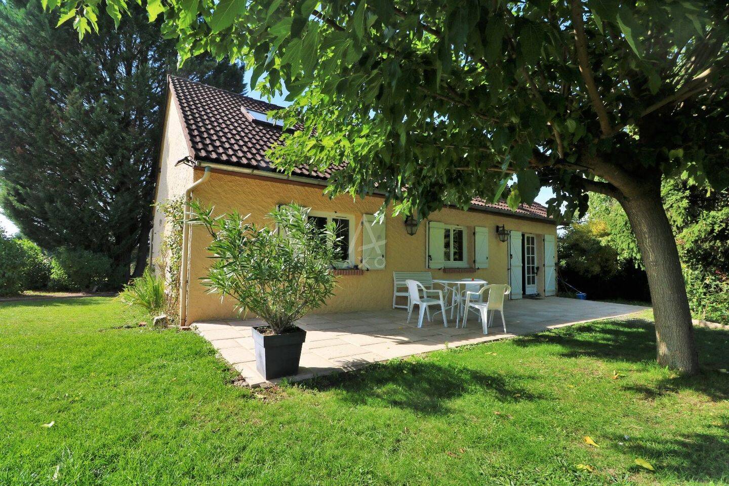 Maison à vendre, 155m², NOGENT SUR VERNISSON