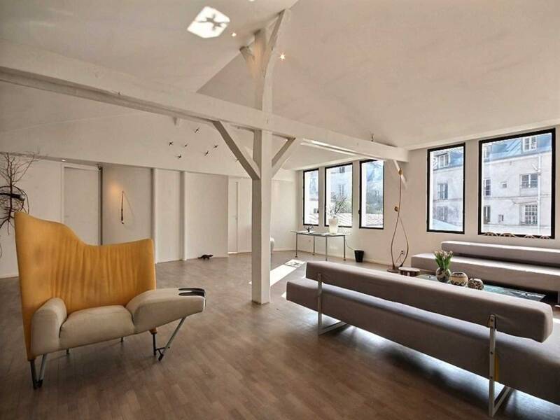 Maison à louer, 220m², PARIS 3E