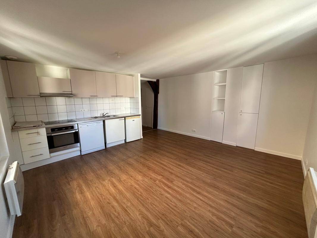 Maison à louer, 45m², VANNES