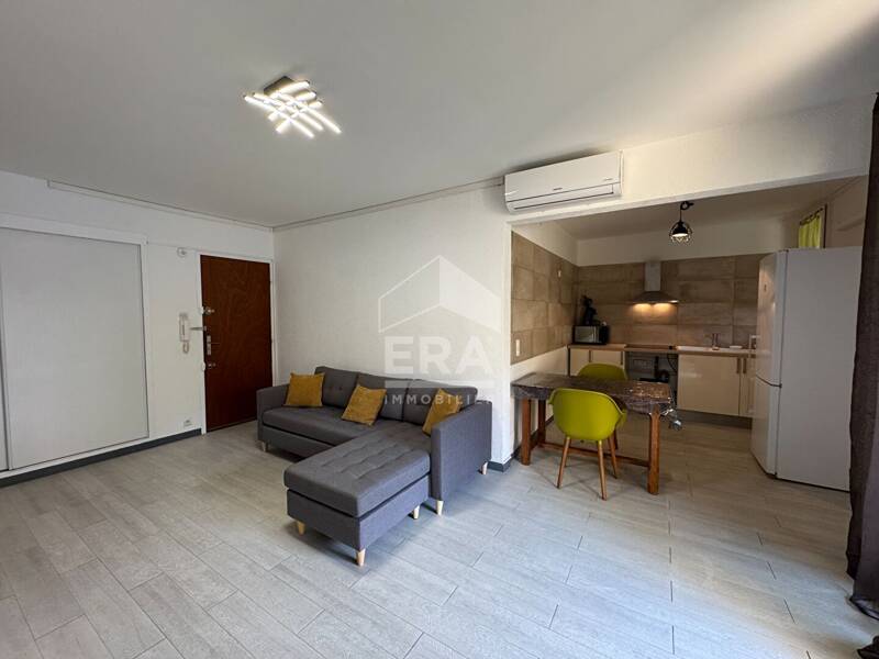 Maison à louer, 45m², SAINT CYR SUR MER