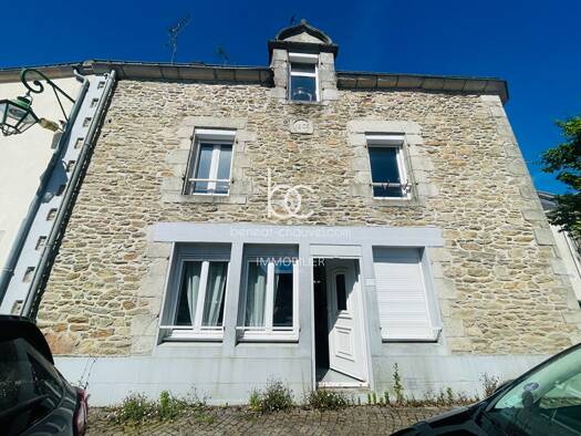 Maison à vendre 243 500 € 4 pièces 3 chambres 120 m² Surzur 56450