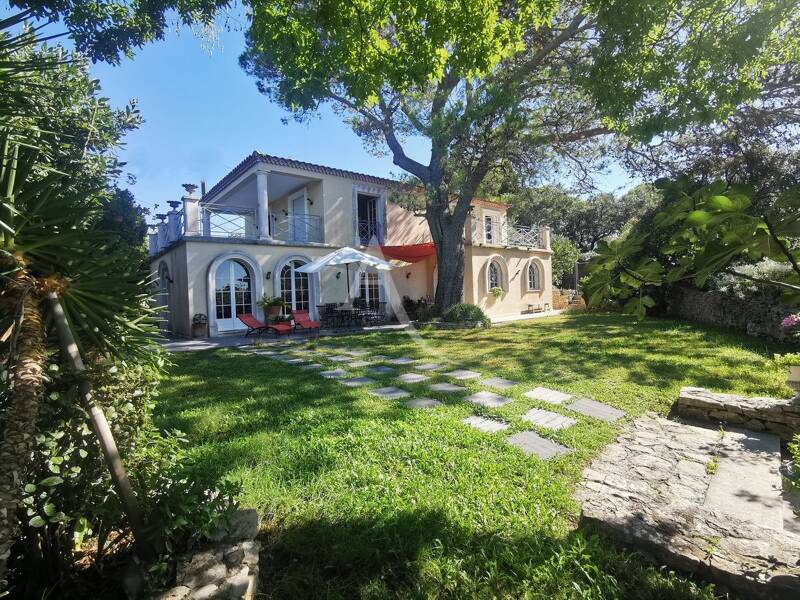 Maison à vendre, 203m², NIMES