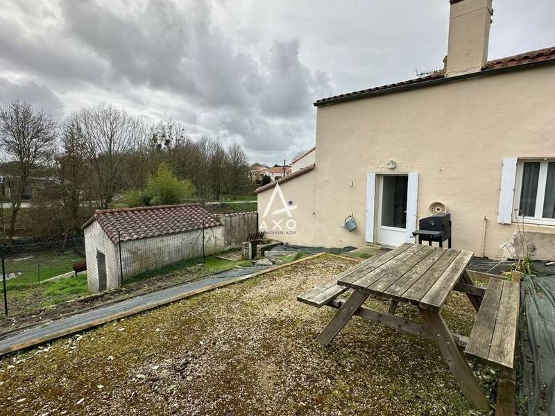 Maison à vendre, 39m², LA BOISSIERE DE MONTAIGU